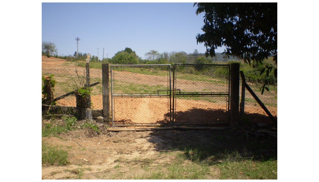 Ch�cara em / no bairro 