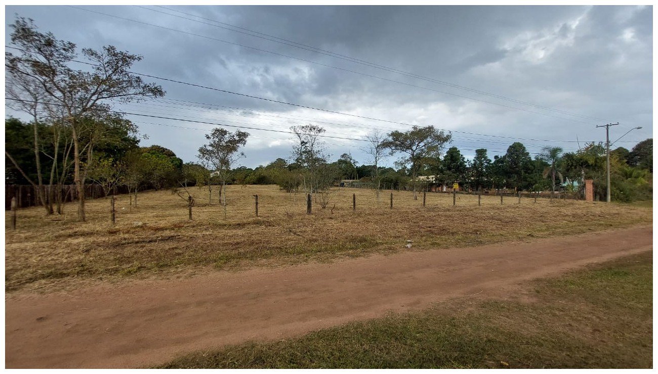 Ch�cara em / no bairro 